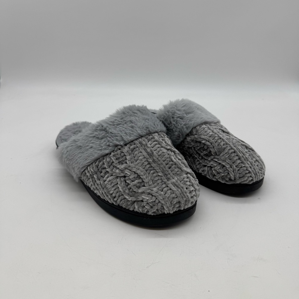 New Cozy Women’s Gray Knit Faux Fur Slippers – Warm Indoor Shoes Size L